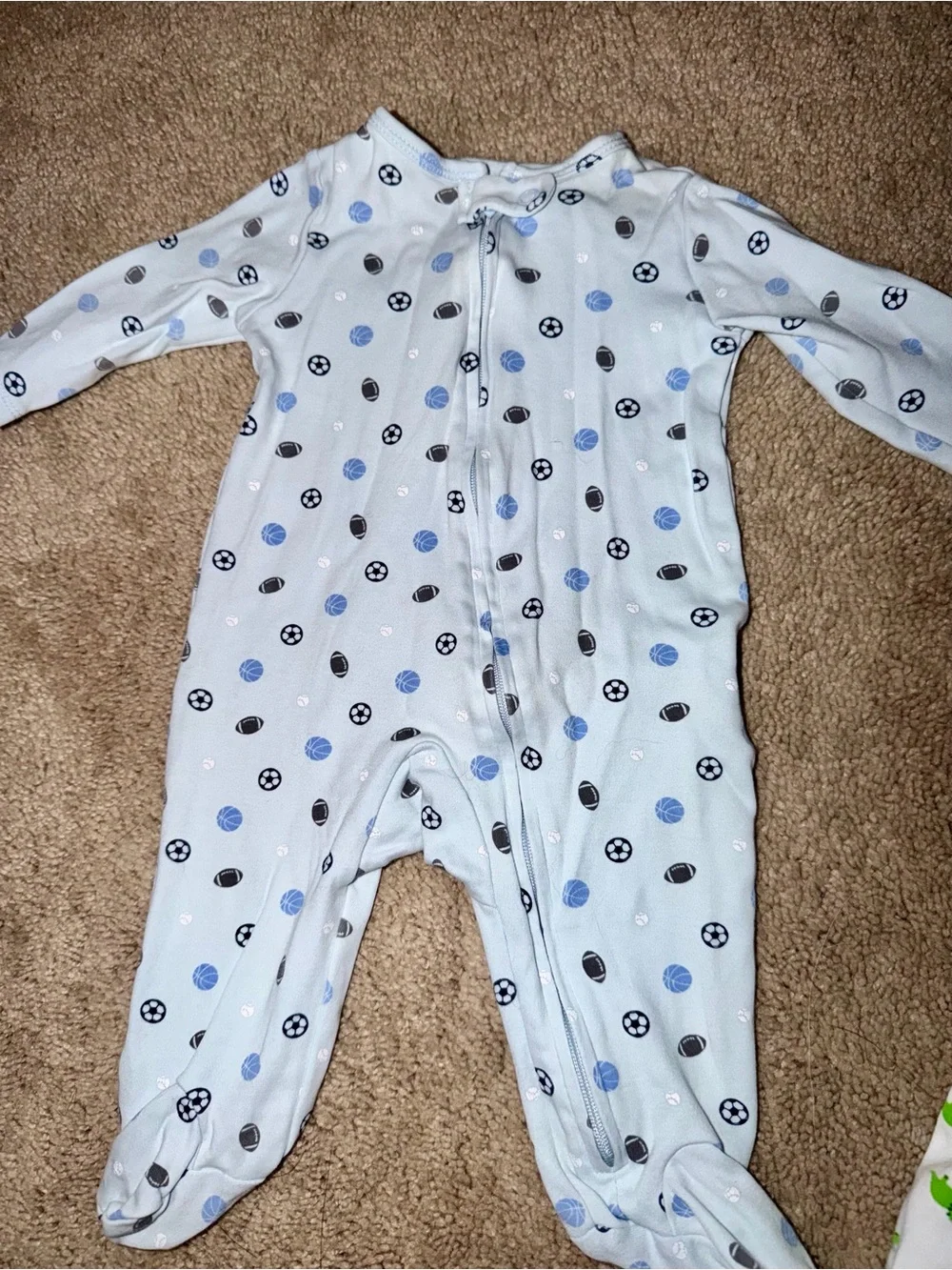 Bundle of 3- Onesies 0-3 months